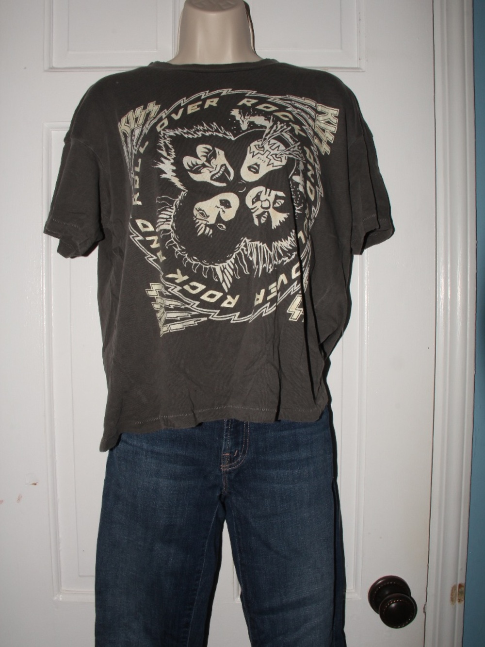 MadeWorn Kiss Vintage T-Shirt - SZ L